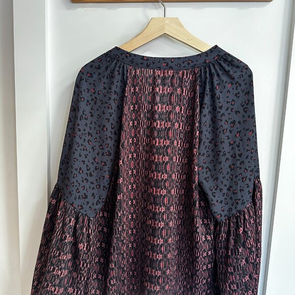 Roan & Ryan Annabelle V Neck Blouse XL - Picture 7 of 7